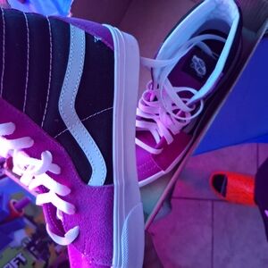 Vans Women's Sneakers - Black and Purple